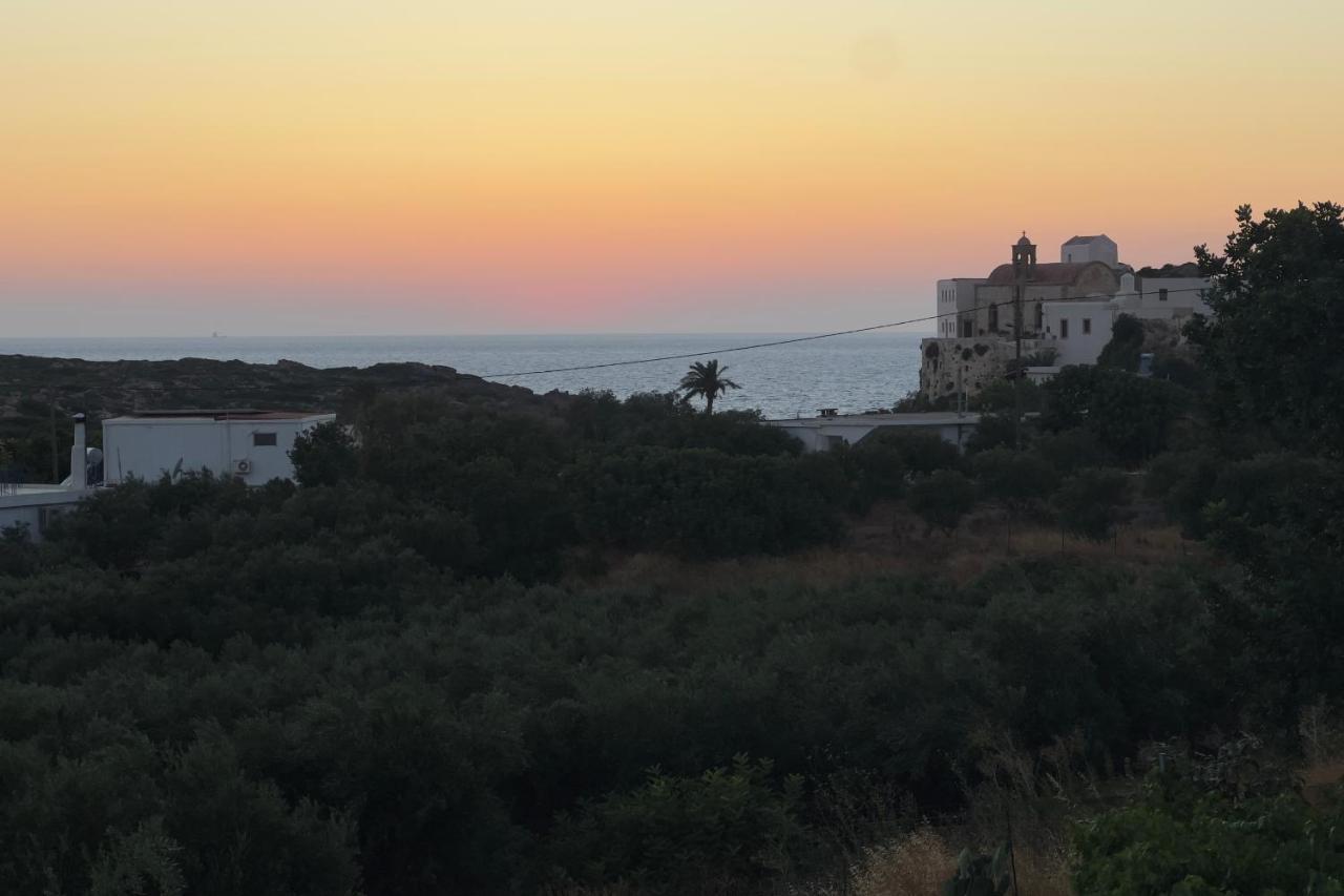 Thea Studio Agios Pandeleimon  Buitenkant foto